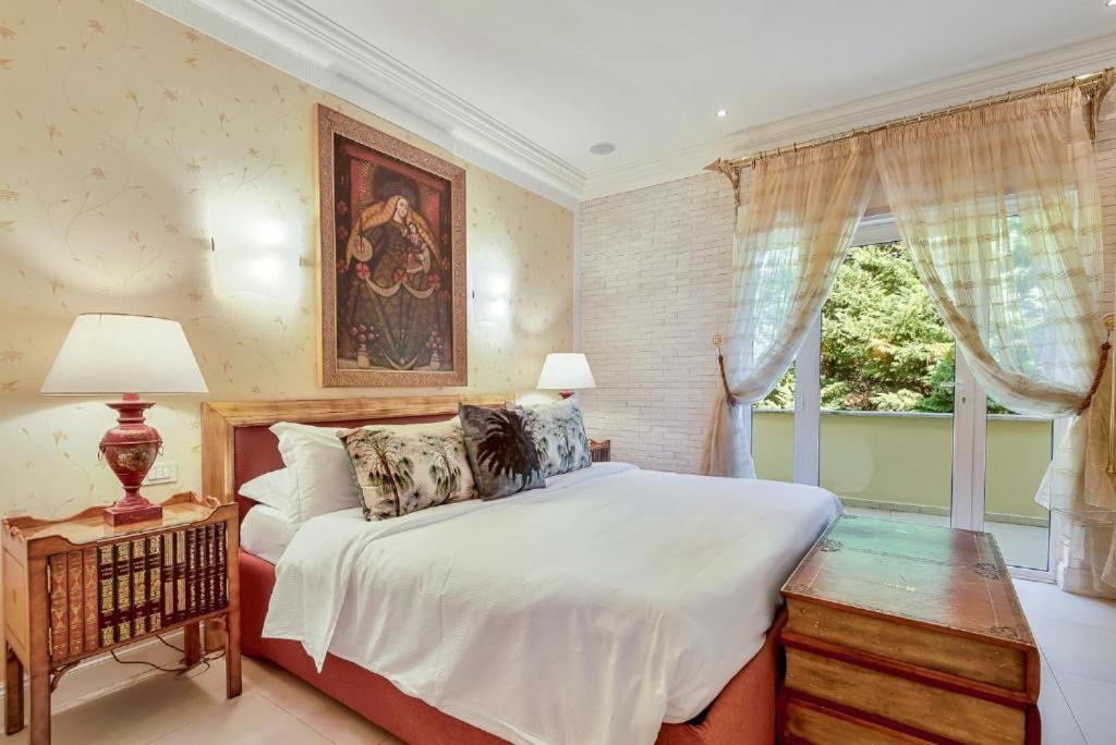 Ito Guest house *